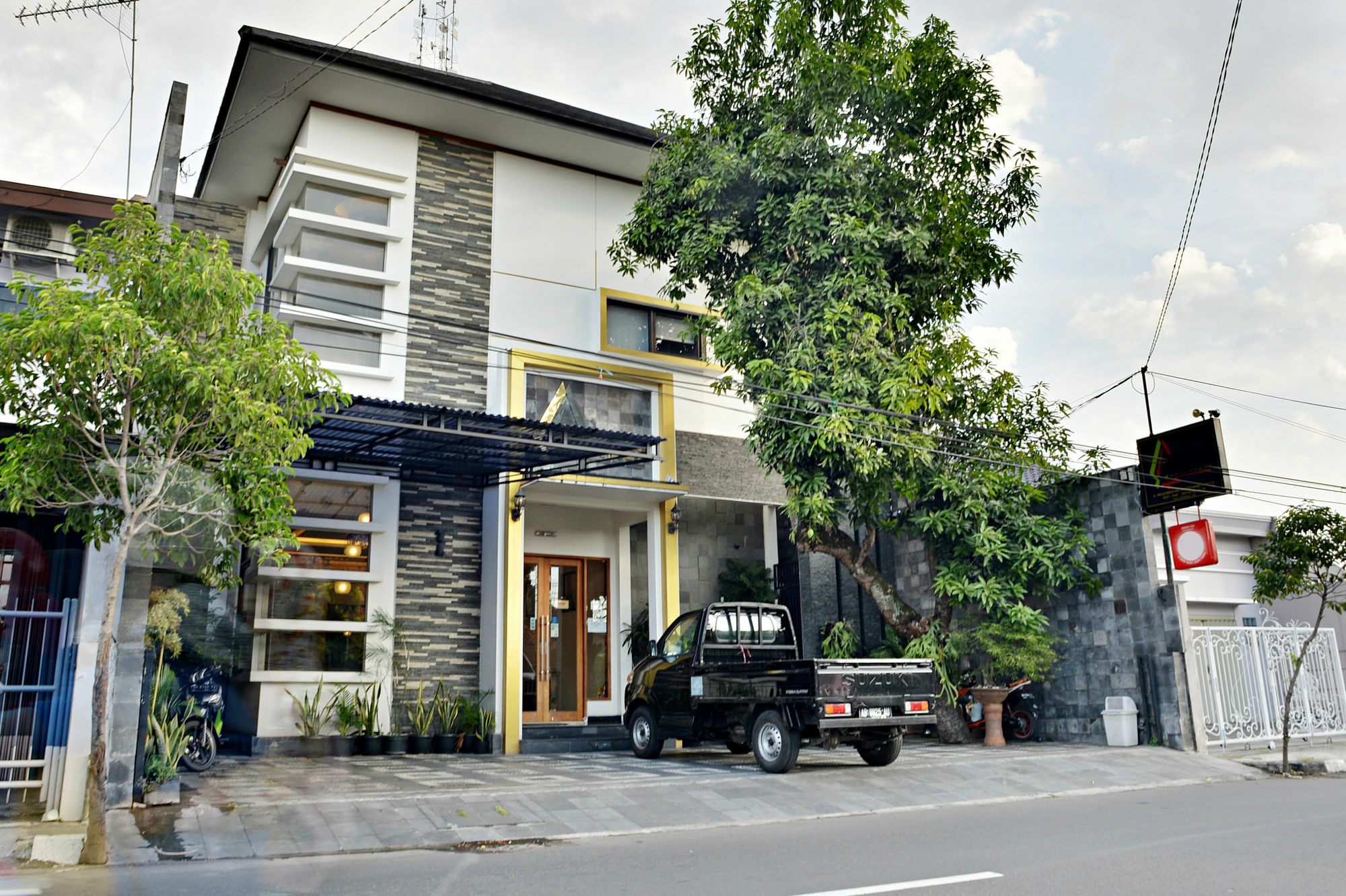 Zen Rooms Bausasran 34 Pakualaman ยอกยาการ์ตา ภายนอก รูปภาพ